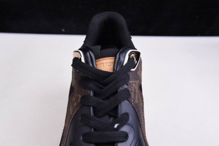LUSV SNEAKERS