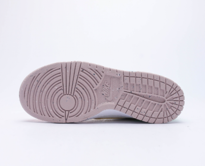 Nike Dunk Low SE Sun Club DQ0265-100