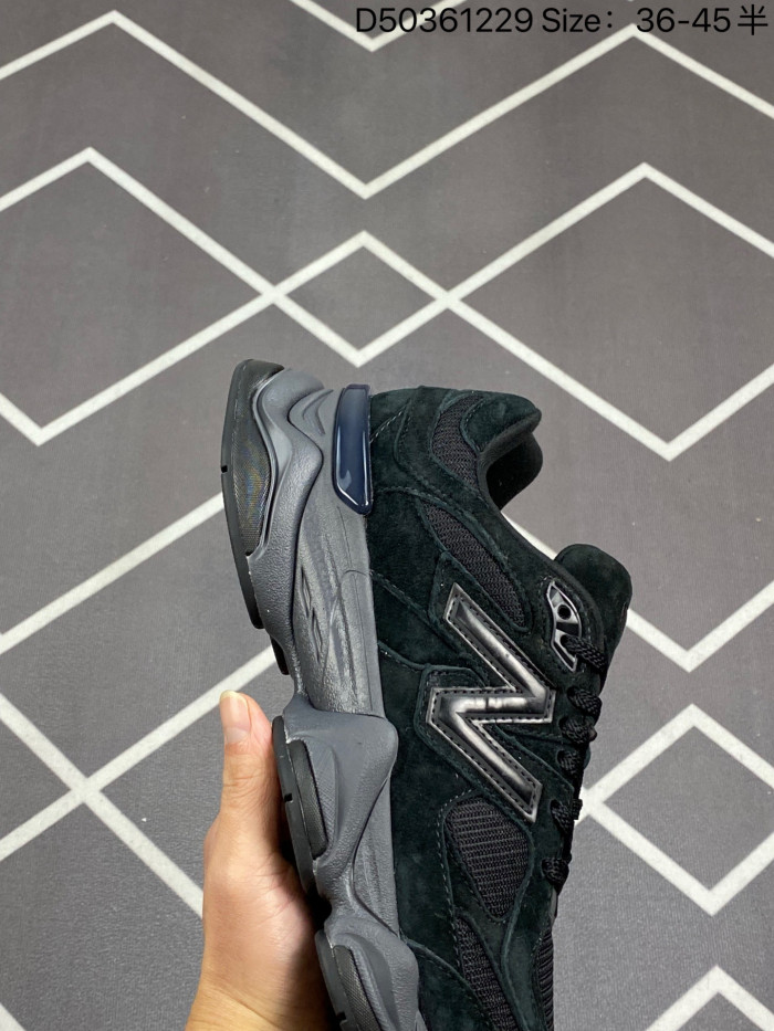 new Ba1an*e 9060 triple black men