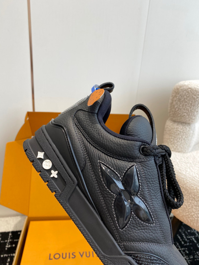 LUSV SNEAKERS