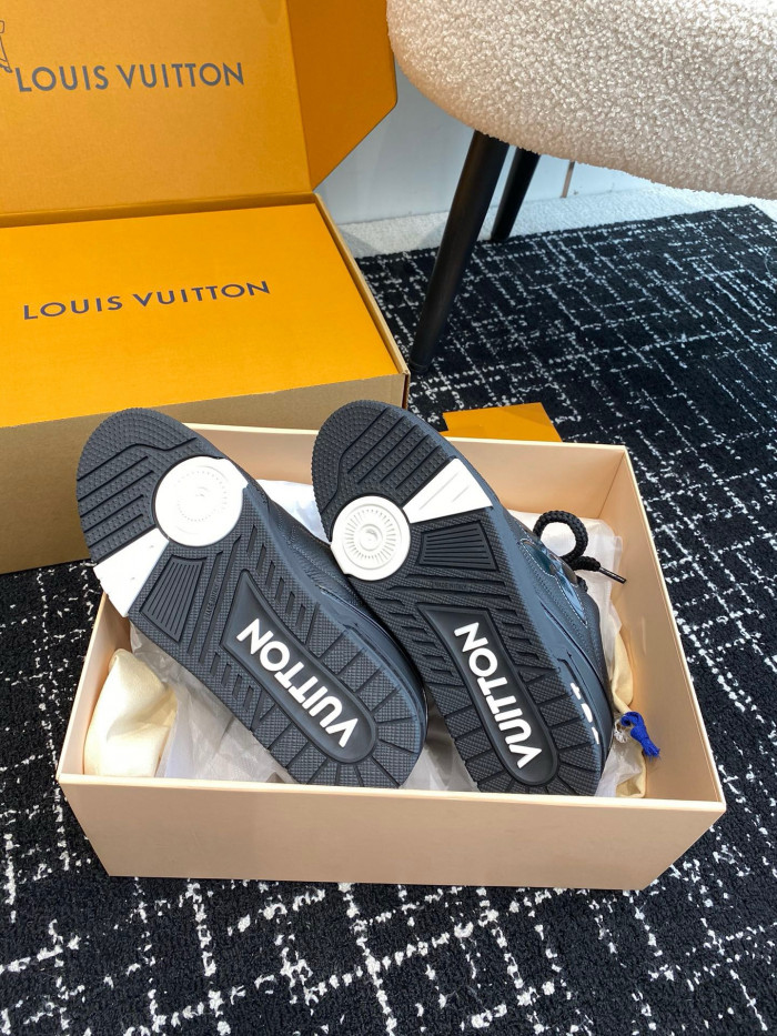 LUSV SNEAKERS