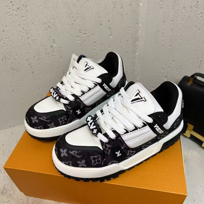 LUSV SNEAKERS