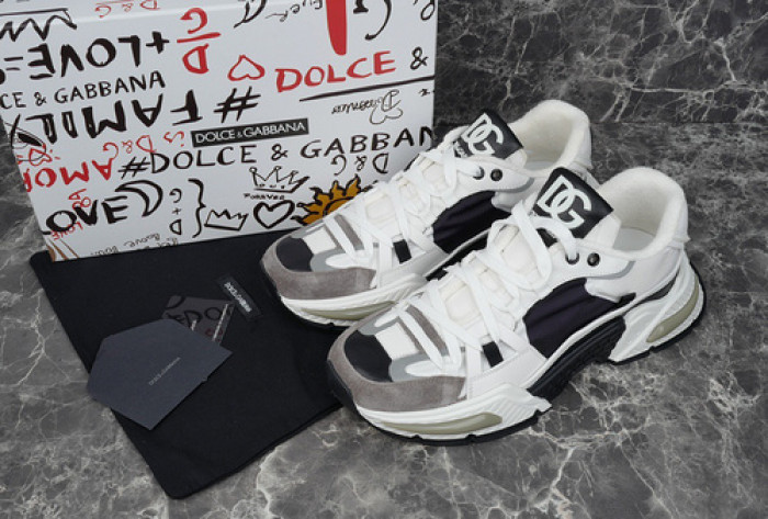 DG SNEAKER