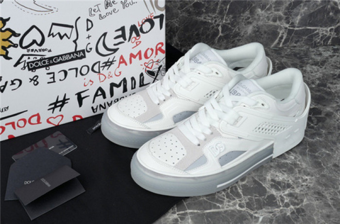 DG SNEAKER