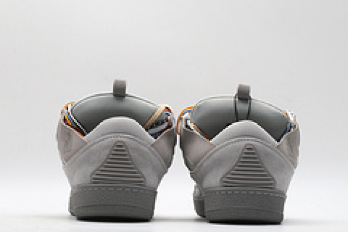 Lanu1n curb sneaker