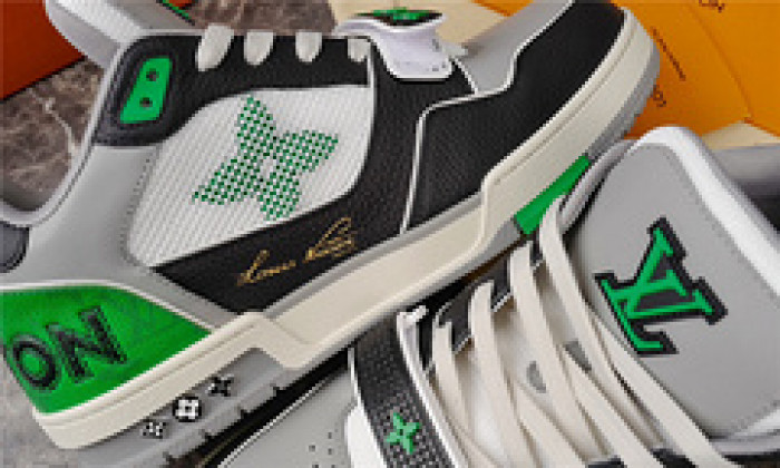 LUSV SNEAKERS