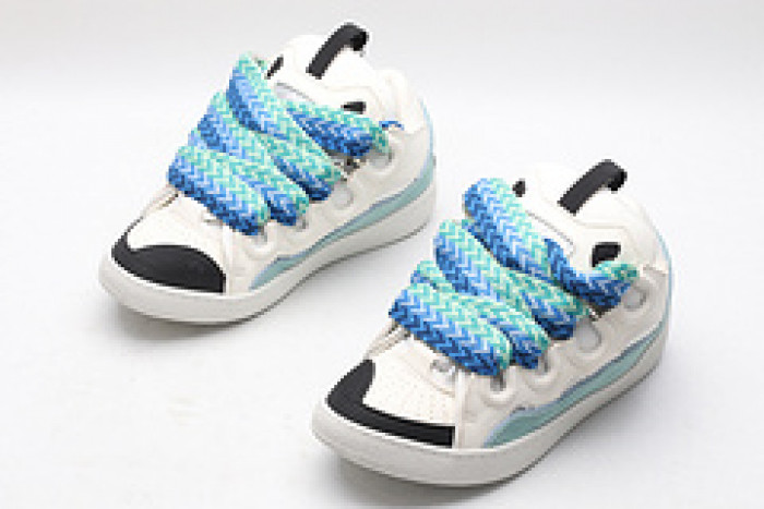 Lanu1n curb sneaker